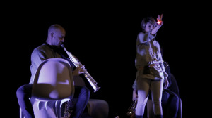 Trailer Strappatempo, Giorgia Antonelli, Titino Carrara, Milano Saxophone Quartet, Spettacolo Teatro, Video Teaser